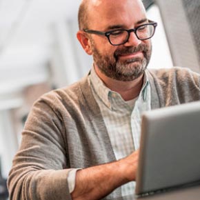 Man staying employed on dialysis